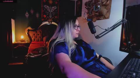 lilithmystic01 online show from 21, 2, 2025