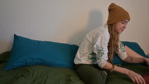 L online show from 3, 12, 2024