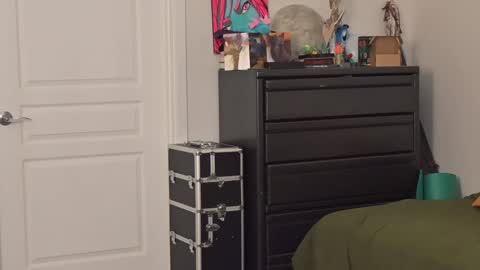 L online show from 27, 12, 2024