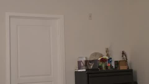 L online show from 3, 1, 2025