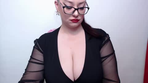 LILITHSERENDIPITY online show from 21, 1, 2025