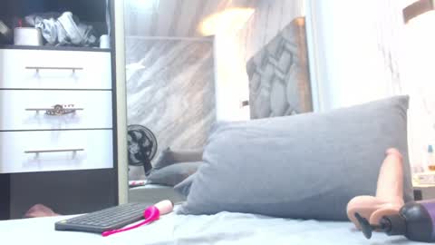 Snapshot of lilithsex19 chatting on 17, 6, 2026 Lilith online show from 17, 6, 2026