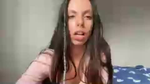 Lill Dayna online show from 26, 7, 2026