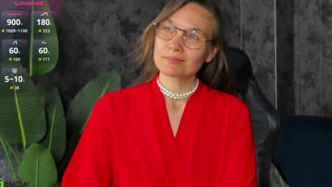Snapshot of lillian_white1 chatting on 22, 6, 2026 lillian_white1 online show from 22, 6, 2026