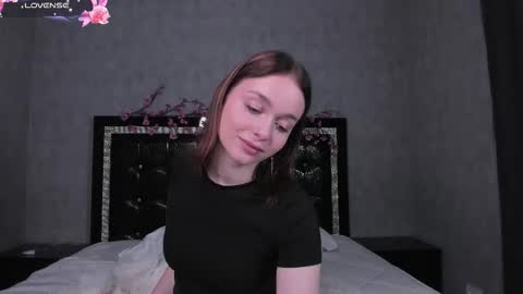 Lily online show from 12, 3, 2026