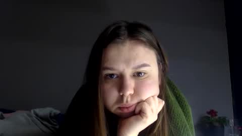 Snapshot of lillianx9zbld chatting on 13, 10, 2025 Lily online show from 13, 10, 2025