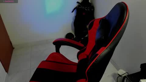 lillith_777 online show from 18, 9, 2025