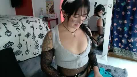 lillith_777 online show from 5, 1, 2026