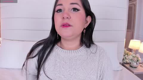 Lizeth follow me in my igimlilycute 3 online show from 12, 1, 2025