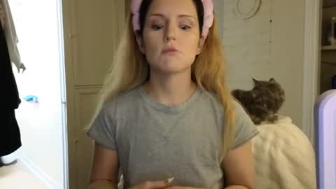 lilly_adams88 online show from 27, 6, 2026