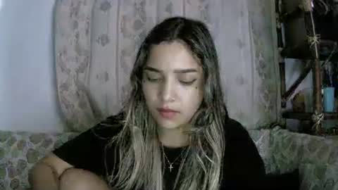 Sey - Lilly  online show from 9, 4, 2026