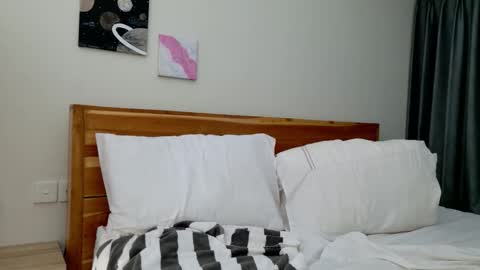 LillyParker online show from 21, 3, 2026