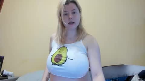 Snapshot of lillydepp chatting on 14, 12, 2025 Lilly Depp online show from 14, 12, 2025