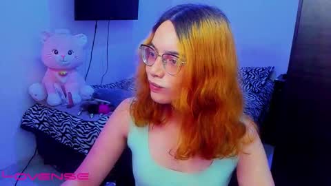 Lilly3 online show from 24, 9, 2025