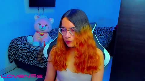 Lilly3 online show from 19, 4, 2026