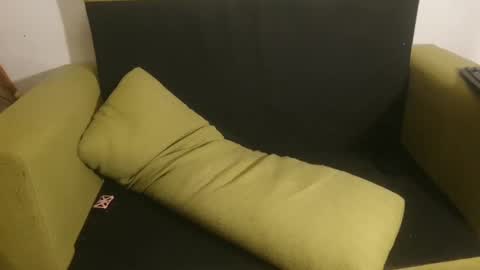 Snapshot of lillysissi chatting on 13, 1, 2025 Lilli Sissy SlutCat online show from 13, 1, 2025