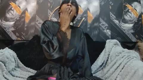 Snapshot of lilmissbaddiexxx chatting on 21, 4, 2026 lilmissbaddiexxx online show from 21, 4, 2026