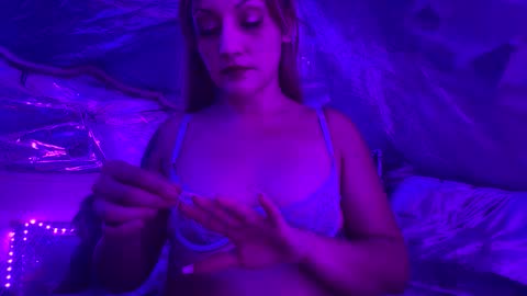 Snapshot of lilnikkicreampuff chatting on 2, 11, 2025 lilnikkicreampuff online show from 2, 11, 2025