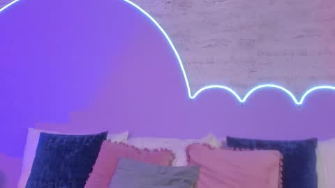 Lilou online show from 19, 10, 2025