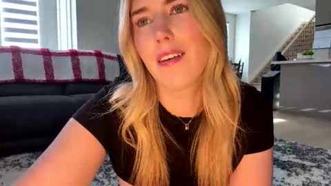 Ava online show from 9, 4, 2026