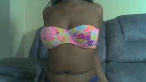 Snapshot of lilpretty16 chatting on 17, 6, 2026 lilpretty16 online show from 17, 6, 2026
