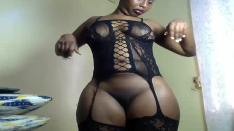 Snapshot of lilpretty16 chatting on 7, 7, 2026 lilpretty16 online show from 7, 7, 2026