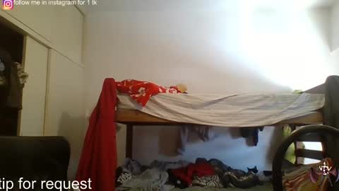 lilsuccubusvicky online show from 2, 1, 2025