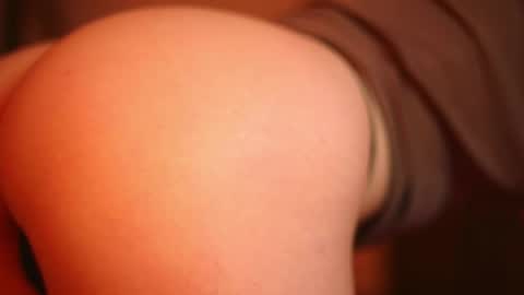 Snapshot of liltightbabe chatting on 16, 4, 2026 liltightbabe online show from 16, 4, 2026