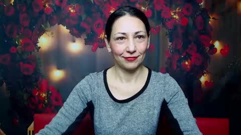 lilugrants online show from 15, 2, 2025