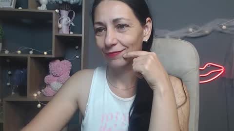 lilugrants online show from 20, 9, 2025