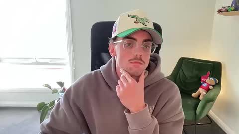 williambiggsxxx online show from 15, 2, 2025