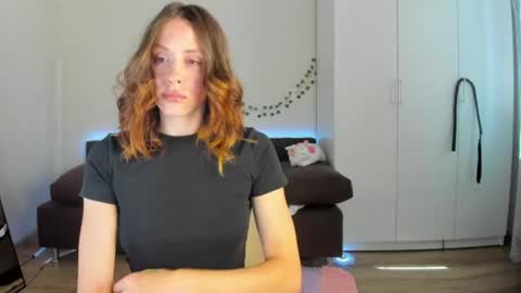 LILY online show from 25, 6, 2026