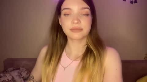 Lily online show from 13, 4, 2026