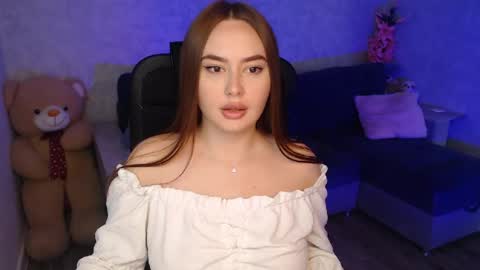 lily_baker_ online show from 25, 6, 2026