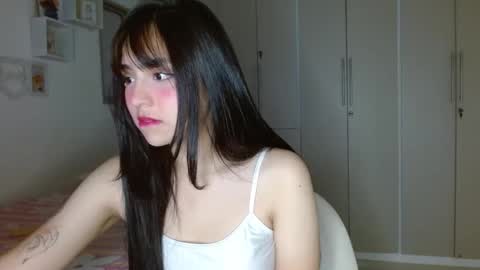 Snapshot of lily_crushx chatting on 2, 12, 2024 Lirio online show from 2, 12, 2024