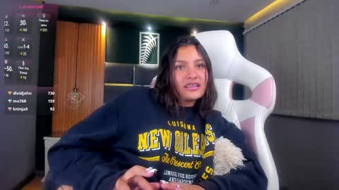 Lily online show from 24, 2, 2025