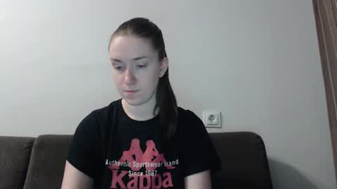 lily_love_x online show from 12, 2, 2025