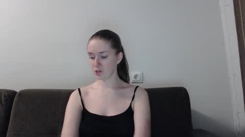 lily_love_x online show from 1, 10, 2025