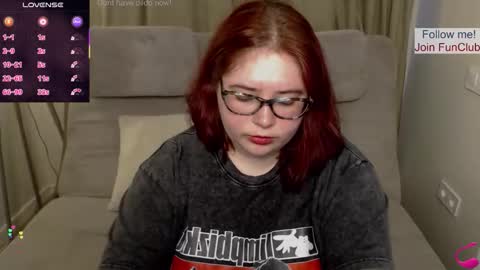 Elina  online show from 22, 11, 2025