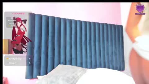 Snapshot of lily_miiller chatting on 27, 1, 2025 Lily Miiller online show from 27, 1, 2025