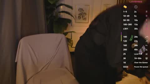 Lily online show from 4, 4, 2026