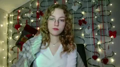 small lily online show from 5, 12, 2025