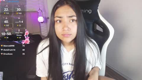 lily_waist online show from 27, 10, 2025