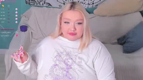 Lily online show from 5, 1, 2025