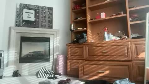 Snapshot of lilybrown07 chatting on 5, 2, 2026 lilybrown07 online show from 5, 2, 2026