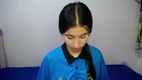 Snapshot of lilybumn chatting on 20, 12, 2025 Lily Dumn online show from 20, 12, 2025