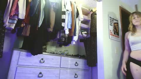 lilybvixen online show from 13, 2, 2026