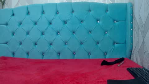 Lily online show from 25, 1, 2025