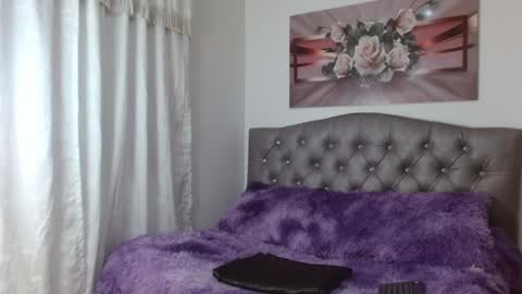 lilyfox23 online show from 4, 3, 2025