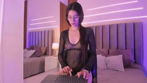 Lili online show from 1, 4, 2026